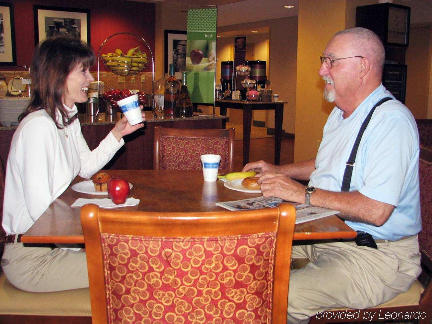Hampton Inn Knoxville-West At Cedar Bluff Restoran gambar
